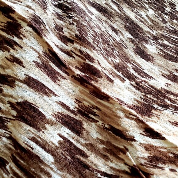 RAYON COTTON FABRIC NEW 112" x 40" ANIMAL PRINT BROWN BEIGE CRAFT SEWING - Picture 4 of 6
